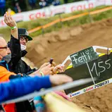 ADAC MX Masters 2020, Tensfeld, Mechaniker von Stefan Ekerold ( Deutschland / Suzuki / Castrol Power 1 Suzuki Motobase ) beim ADAC MX Masters