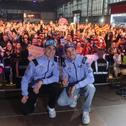 Fermin Aldeguer und Alex Marquez erlebten eine großartige Kulisse in der Karthalle (l-r)