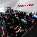 Viel Spaß hatten die Youngster der ADAC Formel 4 beim RaceRoom-Challenge