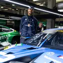 Kevin Yebo von den Niners Chemnitz besuchte das DTM-Team Schubert Motorsport