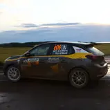 Schnelle Eheleute: Timo und Rebecca van der Marel fuhren in Ostholstein aufs Podest