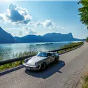 Die automobilen Schätze der ADAC Europa Classic bilden eine rollende Geschichtsstunde in Sachen Motor-Historie und erkunden bei der Tour durch das Salzkammergut die Landschaften zwischen Alpengipfeln und See-Idylle