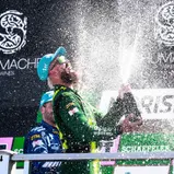 Riesenjubel bei Nicki Thiim über seinen zweiten DTM-Sieg 