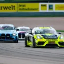 Porsche der Tabellenführer Denny Berndt und Lachlan Robinson