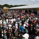 In allen DTM-Tickets ist der kostenlose Zugang zum Pitwalk enthalten