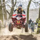 Adam Tucek / DMX Quad, Hänchen
