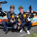 #32 AVIA W&S Motorsport / Maximilian Schreyer / Luciano Schneider / Porsche 718 Cayman GT4 RS CS / Oschersleben