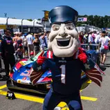 Auch Patriots-Maskottchen Pat Patriot ist beim DTM-Finale dabei