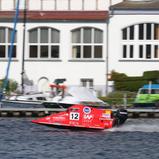 Denise Weschenfelder bleibt die Spitzenreiterin im ADAC Motorboot Cup 