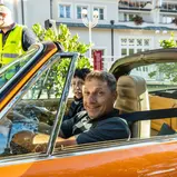 Prominente Oldtimer-Fans auf der ADAC Europa Classic 2025: Neben Ralf Bauer und Eloy de Jong ist „Tatort-Kommissar“ Richy Müller wieder mit seinem Porsche 911 Targa aus dem Jahr 1977 dabei