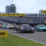 Insgesamt 20 eSports-Fahrer aus der ganzen Welt gehen an den Start