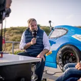 Indy Dontje ist einer der Talkgäste von Patrick Simon