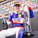 Luca Engstler jubelte in Oschersleben über seinen ersten DTM-Sieg