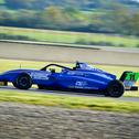 In der Saison 2024 starten zwei junge Talente im ADAC Formel 4 Junior Team (Bild: KSP)