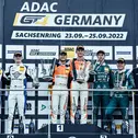Das Samstagspodium der ADAC GT4 Germany auf dem Sachsenring