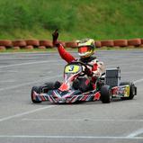 Gianni Janzik jubelt über KF Junior Erfolg
