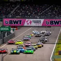 Aston-Martin-Fahrer Gilles Magnus begann das Rennen als Pole-Setter