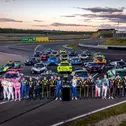 Die Marken Aston Martin, Audi, BMW, Ferrari, Ford, Lamborghini, McLaren, Mercedes-AMG und Porsche sind in der DTM 2025 am Start