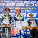 Lucas Leok (mitte) holte den Gesamtsieg im ADAC MX Junior Cup 85 vor Jarno Jansen (l.) und Luca Nierychlo