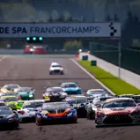 Das ADAC GT Masters startete am Samstag in das erste Rennen der zweiten Saisonhälfte