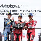 Das Podium der MotoGP: Alex Marquez, Marc Marquez und Francesco Bagnaia (l-r)