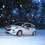Karl-Martin Volver gewinnt bei seinem Debüt im ADAC Opel Rallye Cup und fährt auf Gesamtrang 4 
