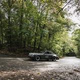 Porsche 911 von 1977 auf dem Teufelsberg
