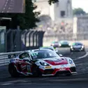 Der Porsche von Razoon - more than Racing komplettierte das Podium