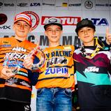 ADAC MX Masters, Bielstein, ADAC MX Junior Cup, Camden Mc Lellan ( Südafrika / KTM / Kosak Racing Team ), Constantin Piller ( Deutschland / KTM / MEFO SPORT RACING TEAM / MSC Freisinger Bär ) und Liam Everts ( Belgien / KTM )
