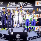Die drei glücklichen Fahrerduos auf dem Podium