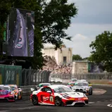 Platz zwei für den Porsche von Birch/Berndt