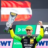 Sechstes Podium in Folge für DTM-Spitzenreiter Thomas Preining