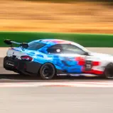 Die Markenpokal Action wird live und kostenlos bei Joyn sowie dem YouTube-Kanal ADAC Motorsports übertragen