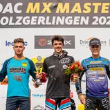 Tageswertung beim ADAC MX Juniorcup Cup 125 v.l.n.r.: Bence Pergel ( Ungarn / KTM / HTS KTM ), Julius Mikula ( Tschechien / KTM ) und Vitezslav Marek ( Tschechien / KTM )