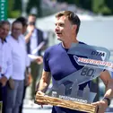 Thomas Helmer feierte am Norisring sein DTM-Debüt und übergab René Rast seinen Pokal