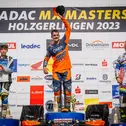 Das Gesamtpodium des ADAC MX Junior Cup 85 (v.l.): Ryan Oppliger, Áron Katona, Dani Heitink