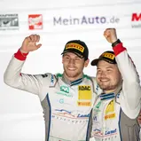 Glücklich: die neuen Deutschen GT-Meister