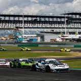 #74 / Küs Team Bernhard / Porsche 911 GT3 R / Joel Eriksson / Julien Andlauer