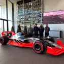 Profis wie Allan McNish und Neel Jani nahmen sich Zeit für Talente wie Montego Maassen und Mathilda Paatz