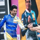 Der Inder Arjun Maini startet seit 2021 in der DTM
