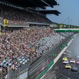 Start Rennen 1 auf dem Dekra Lausitzring