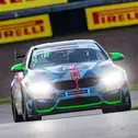 In der Premierensaison der ADAC GT4 Germany feierte Marius Zug den Vizetitel in der Meisterschaft sowie den Juniortitel