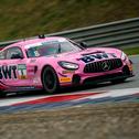 Der Mercedes-AMG GT4 von BWT Mücke Motorsport wieder in pink