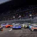 Der Start zum fünften Saisonrennen im ADAC GT Masters