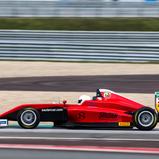 Newcomer in der ADAC Formel 4: Michael Sauter aus der Schweiz
