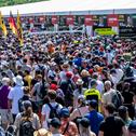 Die 2,2 Kilometer kurze Kult-Strecke steht bei Fahrern und Zuschauern gleichermaßen hoch im Kurs