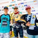 ADAC MX Masters 2018, Möggers, Tageswertung beim ADAC MX Junior Cup 125ccm v.l.n.r.: Olsson (Schweden/Husqvarna/Team DIGA-Procross), Meuwissen (Niederlande/ KTM/Raths Motorsports) und Längenfelder (Deutschland/Husqvarna/Pfeil Husqvarna Junior Team)