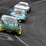 Der Aston Martin von Ben Dörr und Romain Leroux fuhr auf Rang zwei