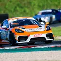Rang zwei für den Porsche 718 Cayman GT4 von Wimmer Werk Motorsport