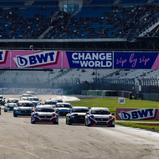 Die TCR-Piloten boten den Fans im letzten Saisonrennen jede Menge Rennaction